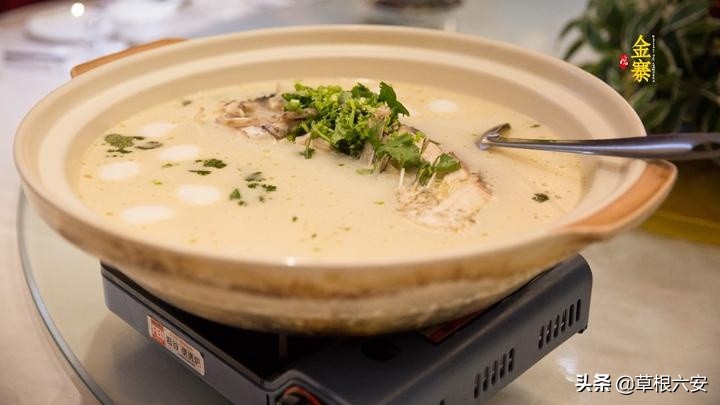 不输黄山迎客松的迎客松,不输黄山的景点