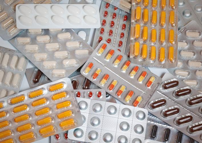 乙肝病毒治疗了就不能停药了 (抗乙肝病毒治疗后不降反升)