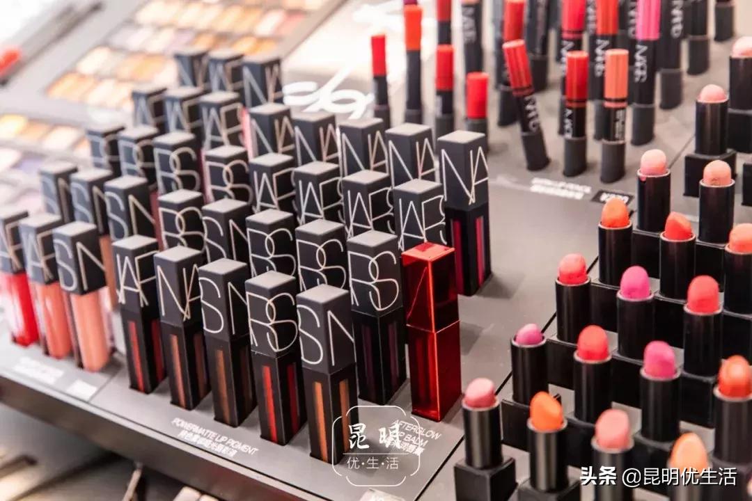 nars值得买的彩妆,nars2020圣诞限量彩妆盘