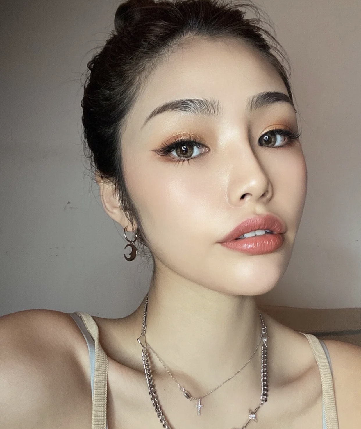 tf夏季经典款口红,tf唇釉03奶咖玫瑰色