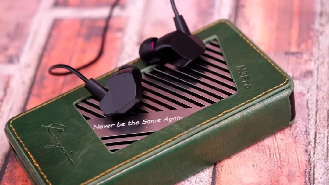 黄药师的女儿们——FinalAudioVR3000评测