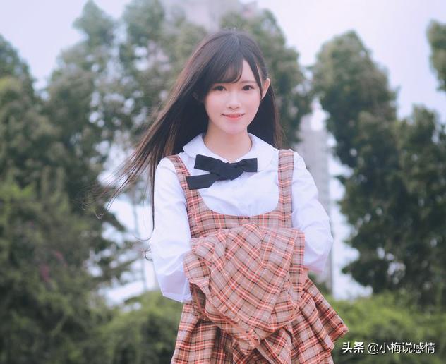 对你很冷淡的女孩还要追么,对你冷淡的女孩子要继续吗