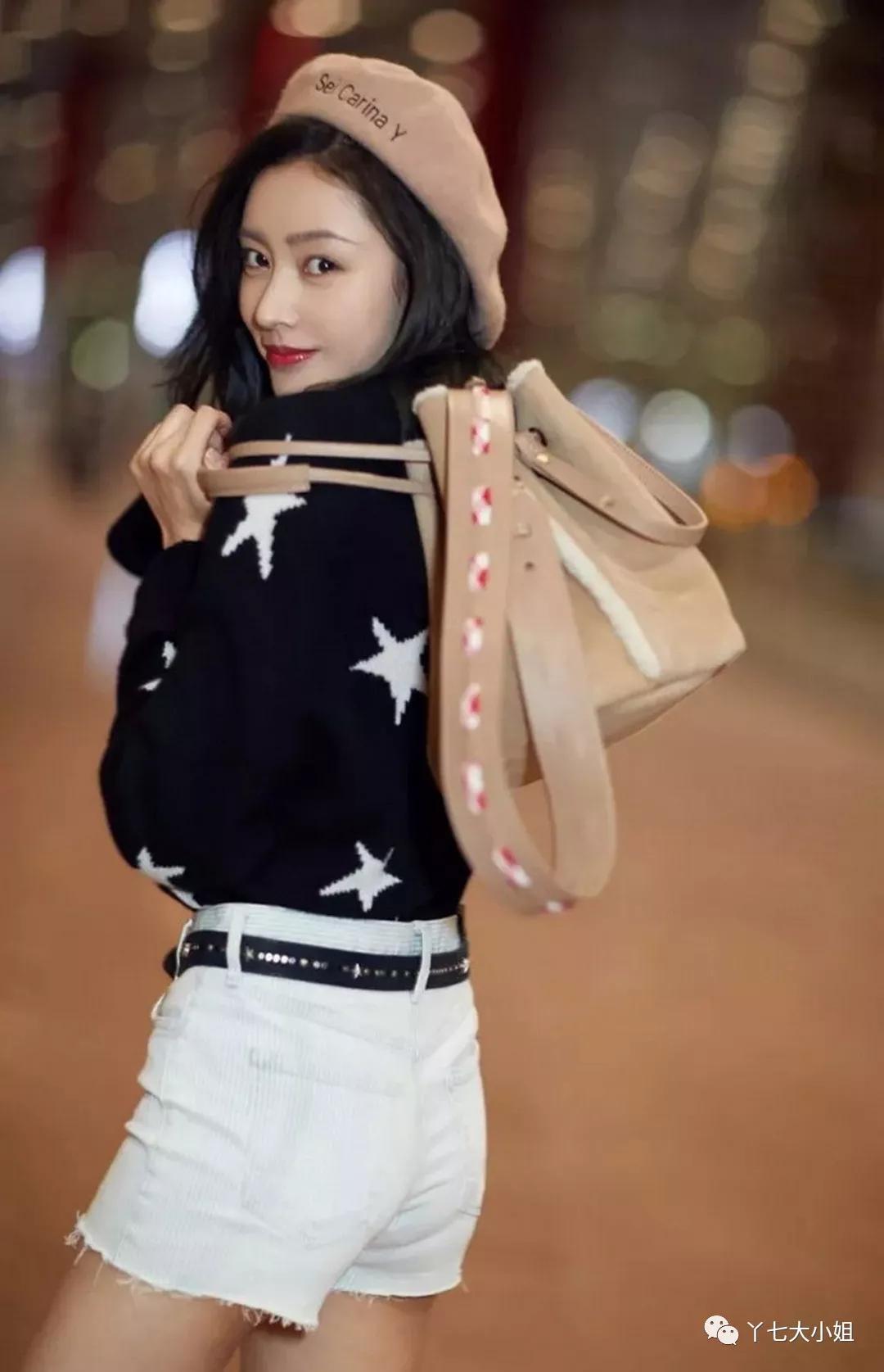 秋冬一定要穿出时髦贵气感,今年秋冬最时髦的颜色搭配