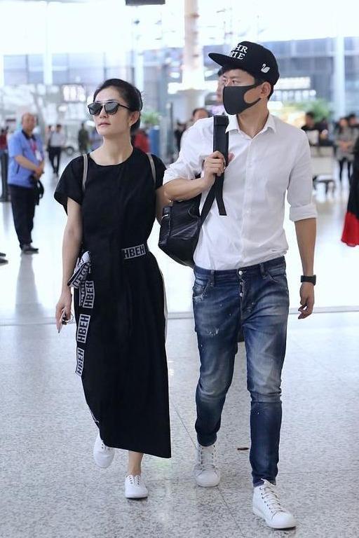 张杰和谢娜的两个孩子长什么样,张杰和谢娜有三胞胎吗