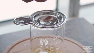 不用去韩国排队,也能吃到火爆的ins的LeBreakLab草莓蛋糕卷