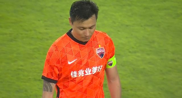 张雷争议判罚视频,张雷中甲争议判罚