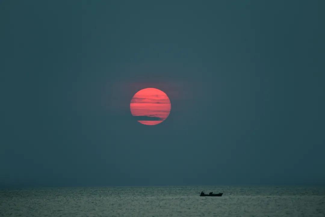 津门网向杰：盈滨半岛夕阳红