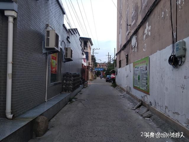 安徽舒城：建国七十周年特别奉献，亲历者讲述三克舒城县城！