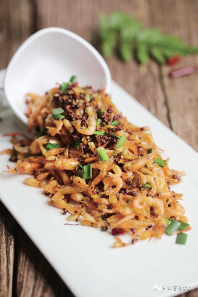 恋上鸭掌，魅力牛牛，西柠菊花鱼，香麻河虾，韭菜螺肉...简单烹饪，好味天成