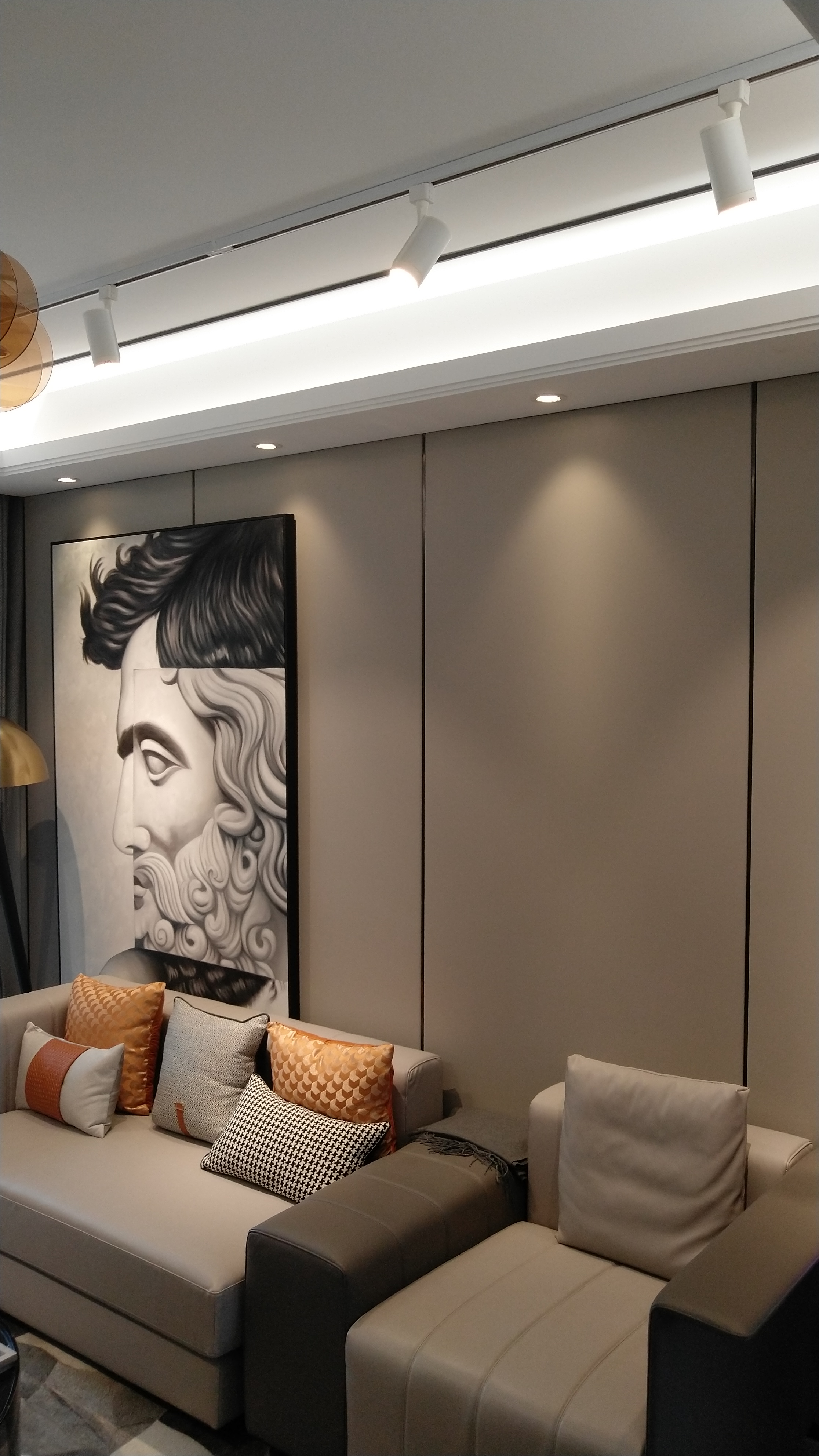 房间小不好看怎么办,房间不大怎么弄才好看