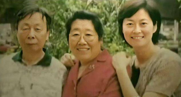 央视主持人敬一丹结过几次婚,敬一丹26岁嫁亿万富翁现如今怎样