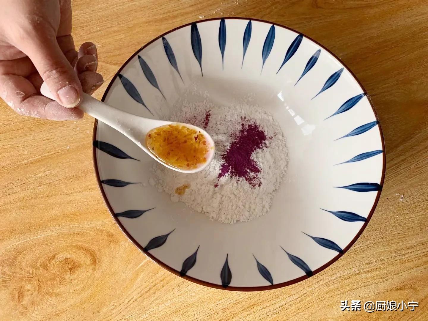 李子柒自制桂花米糕,李子柒蒸米糕加桂花