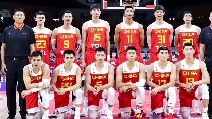 詹密和库密互喷为什么,詹密与库密哪边人多