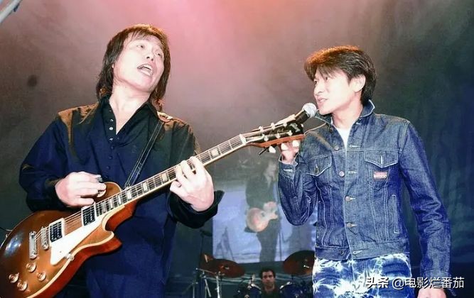 女明星眼中的伍佰,伍佰外表放荡不羁粗犷内心细腻