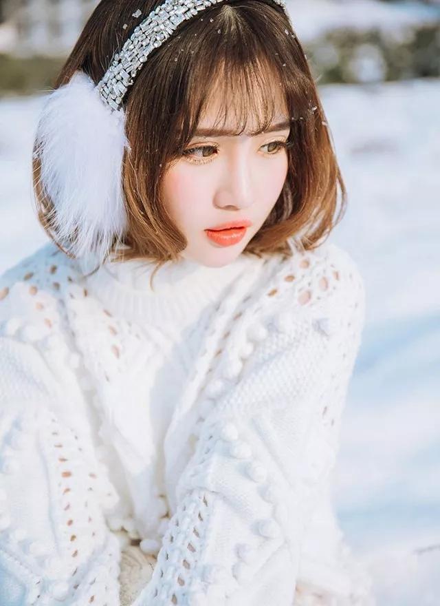 脸大的女生适合什么发型短发,大饼脸短发好打理有气场的发型