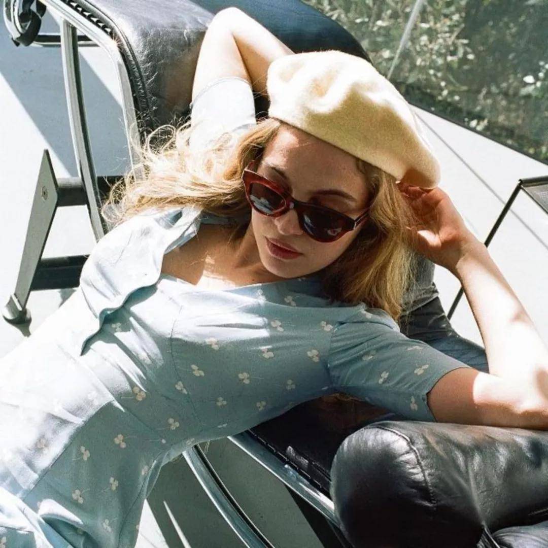 好看又好穿的女人,法国女人穿什么好看又漂亮