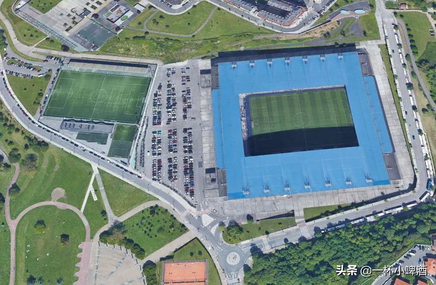 西班牙毕加索巴塞罗那,西班牙毕加索1907作品