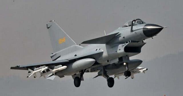 伊朗一直对俄式战机情有独钟，买歼-10只以谣言存在，但时代变了