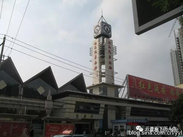 延安旅游宝塔山,延安宝塔山延河桥照片