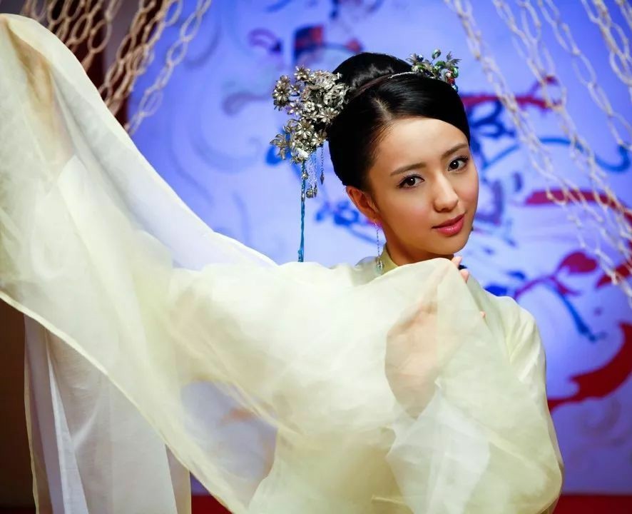 赵飞燕有智力缺陷吗,赵飞燕缺陷是啥