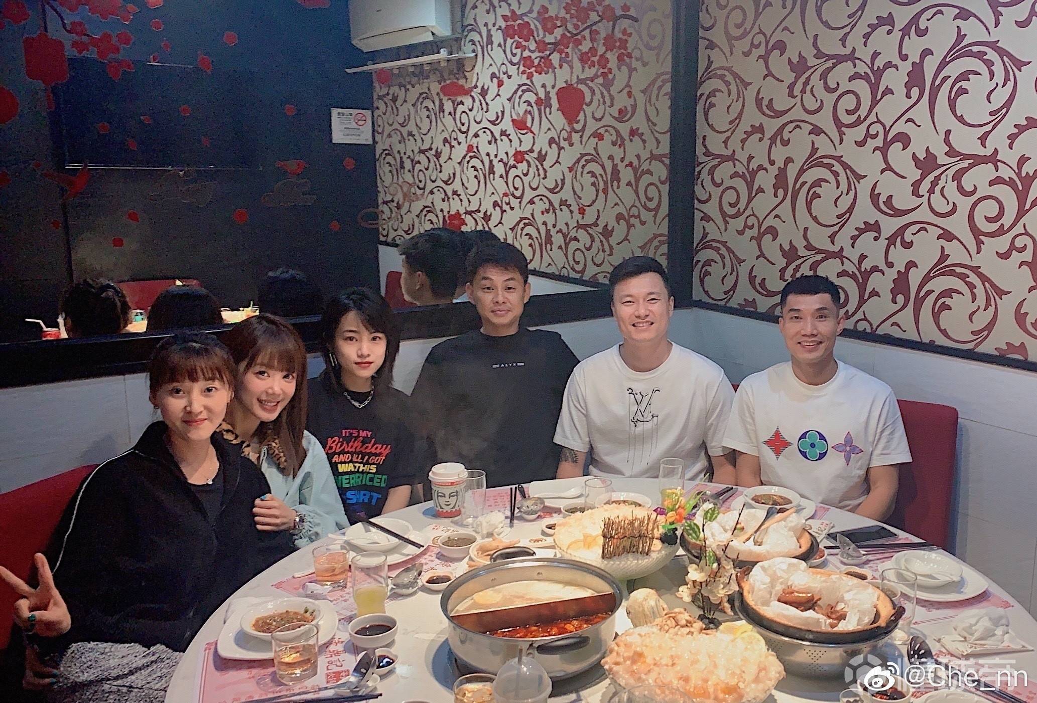 12月9日早报,12月15日早报