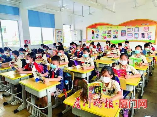 厦门市逸夫小学足球队,厦门市翔安区逸夫小学足球赛