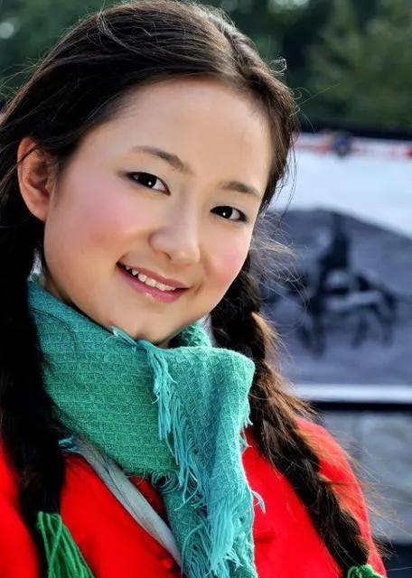 浜茶韩缁忓巻搴曞眰浜虹殑鐢熸椿,搴曞眰浜虹殑涓夌鍥板