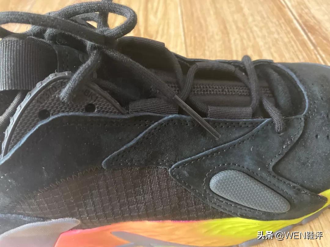 五百就能买的“Yeezy700”，换掉boost便宜四倍多？