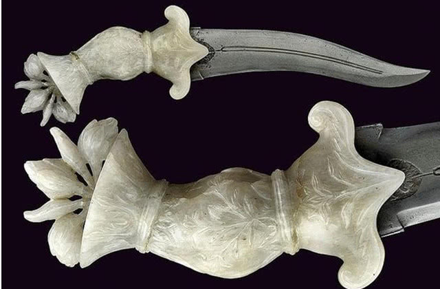 传奇最强冷兵器,最奇特的5种冷兵器