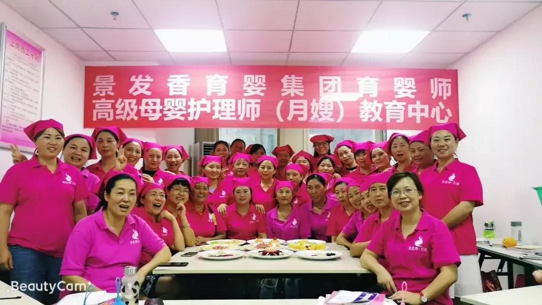 为什么宝宝洗澡总哭闹,宝宝洗澡老是哭闹怎么办