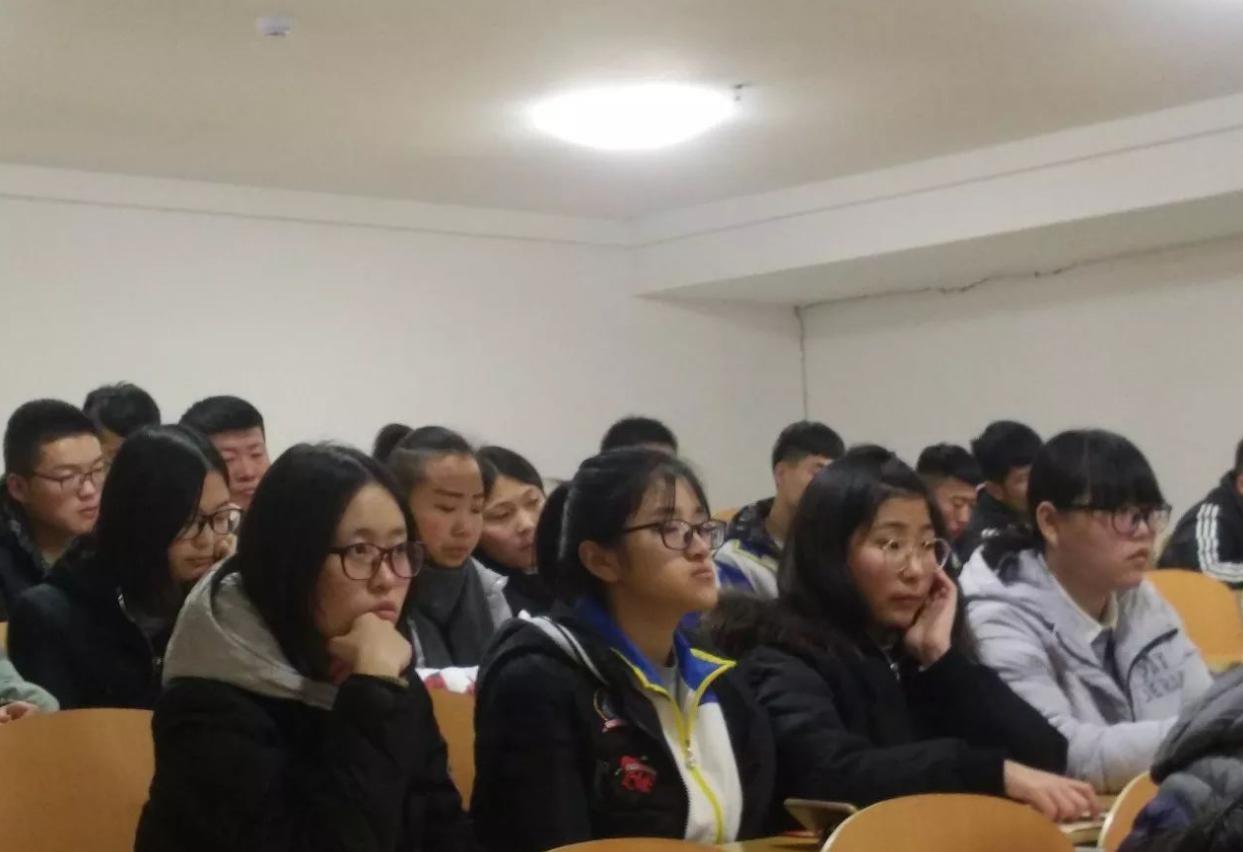 高职单招的报考条件有哪些,高职单招和统招的区别该如何区分