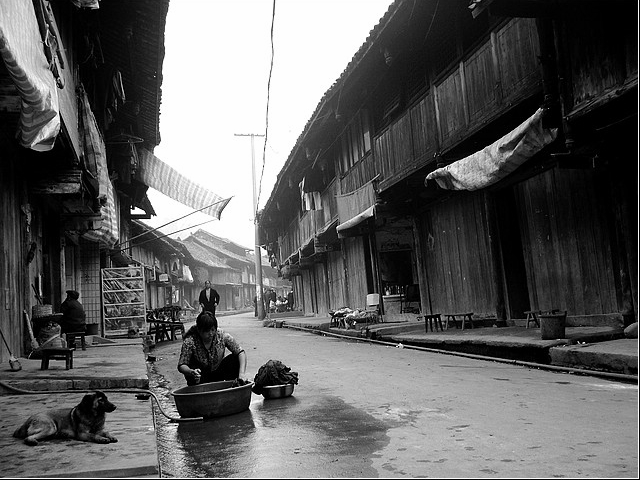 成都附近的古镇最值得去的是哪个,2022春节成都周边有年味的古镇