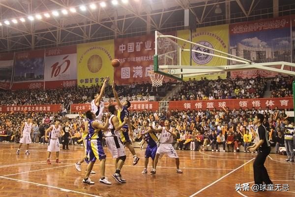 太狠！球场上惊现这一危险动作！现在打球都变这么狠的吗？