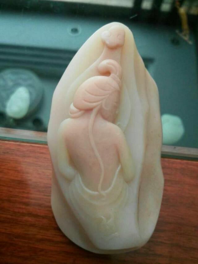 新疆罗布泊有戈壁石吗,新疆罗布泊哪些石头比较值钱