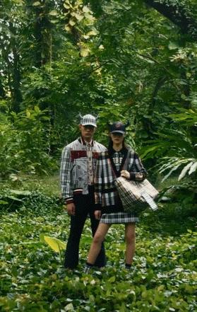 巴宝莉潮流服装,巴宝莉引领欧洲x型服装廓形潮流