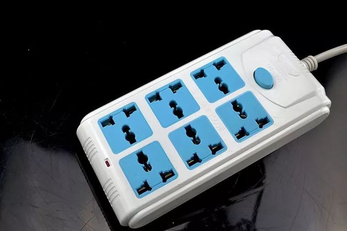 万能插排为何被禁用,国家明令禁止的万能插排