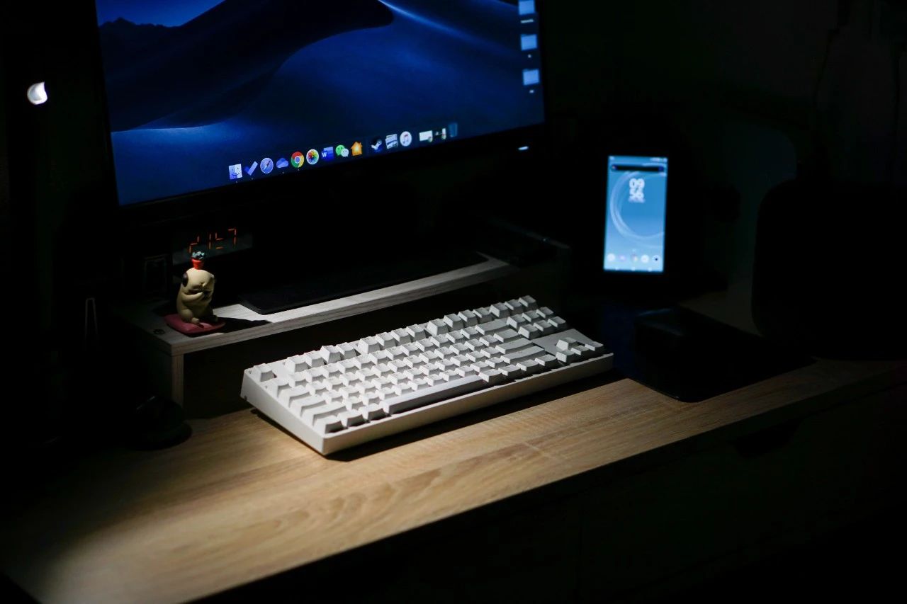 jya台灯评测,jya极简台灯效果