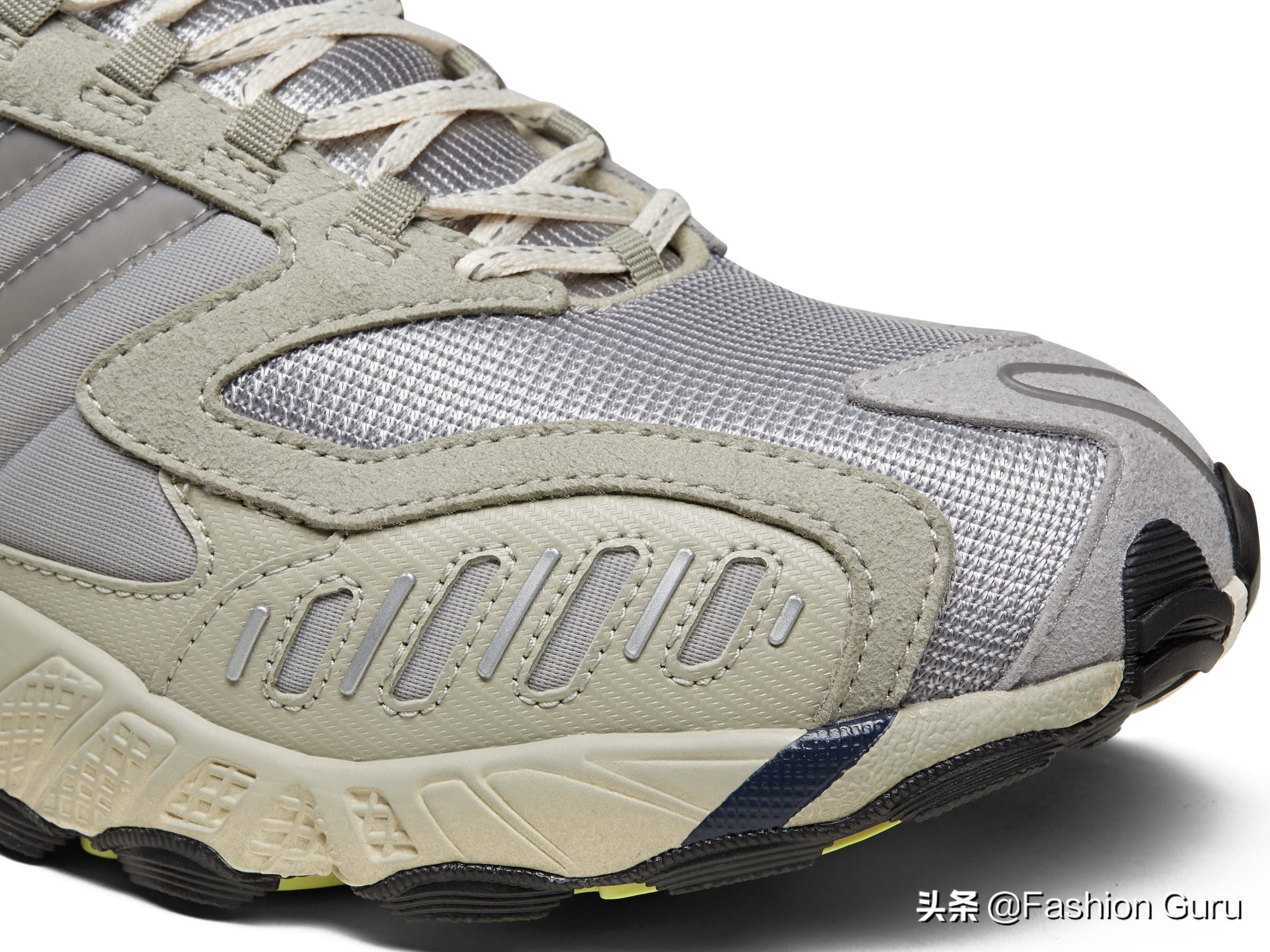 阿迪达斯跑步鞋evo,阿迪达斯torsion适合跑步吗