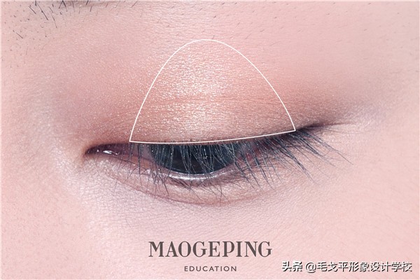 漫画画风如何画妩媚眼妆,眼妆放大眼睛教程高级妩媚