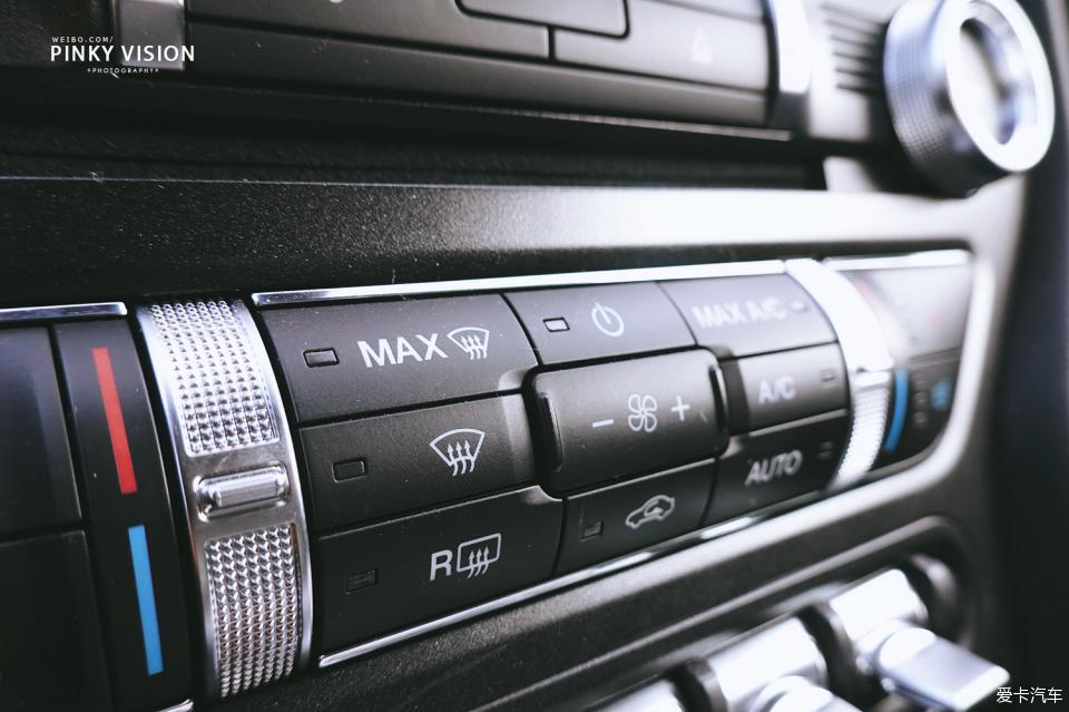 野马mustang宝石红,mustang提车真实评价