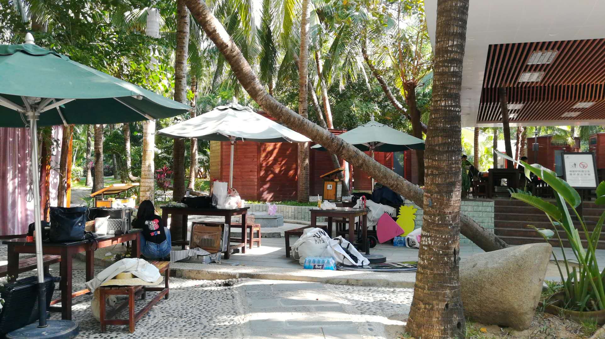 三亚大小洞天婚纱摄影攻略,三亚大小洞天婚纱照基地多少钱