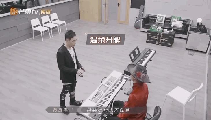 “一公”结束,哥哥们各自精彩,八个部落的队长,谁最受欢迎呢?