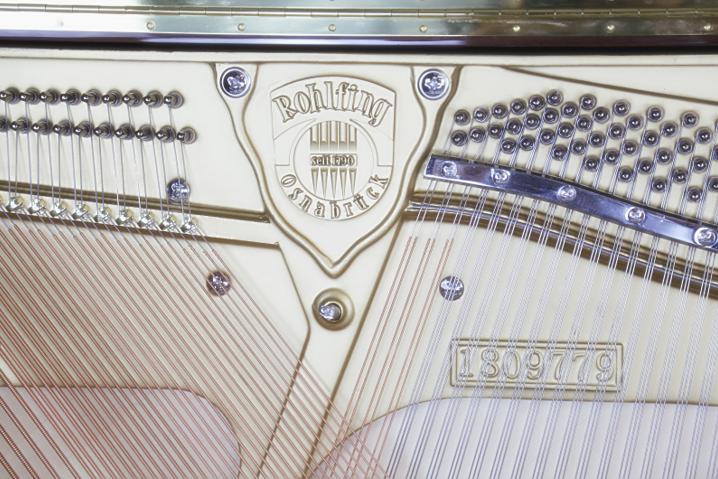 德国“洛尔菲”钢琴RF123E技术评测(连云港一生钢琴城原创)