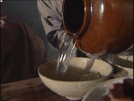 怎样喝酒才是正确方式,喝酒的小技巧你知道吗