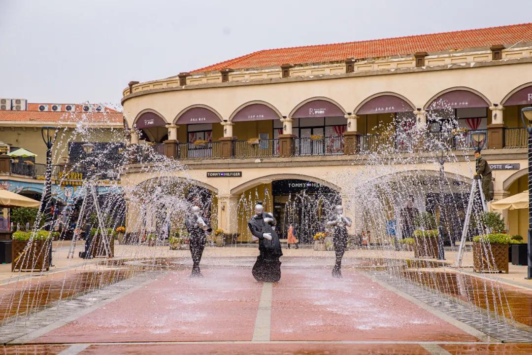 用不着加群拼团！来罗马春天奥莱，做真正的气质名媛