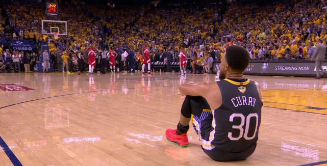 伦纳德猛龙总冠军球鞋,猛龙总冠军的意义