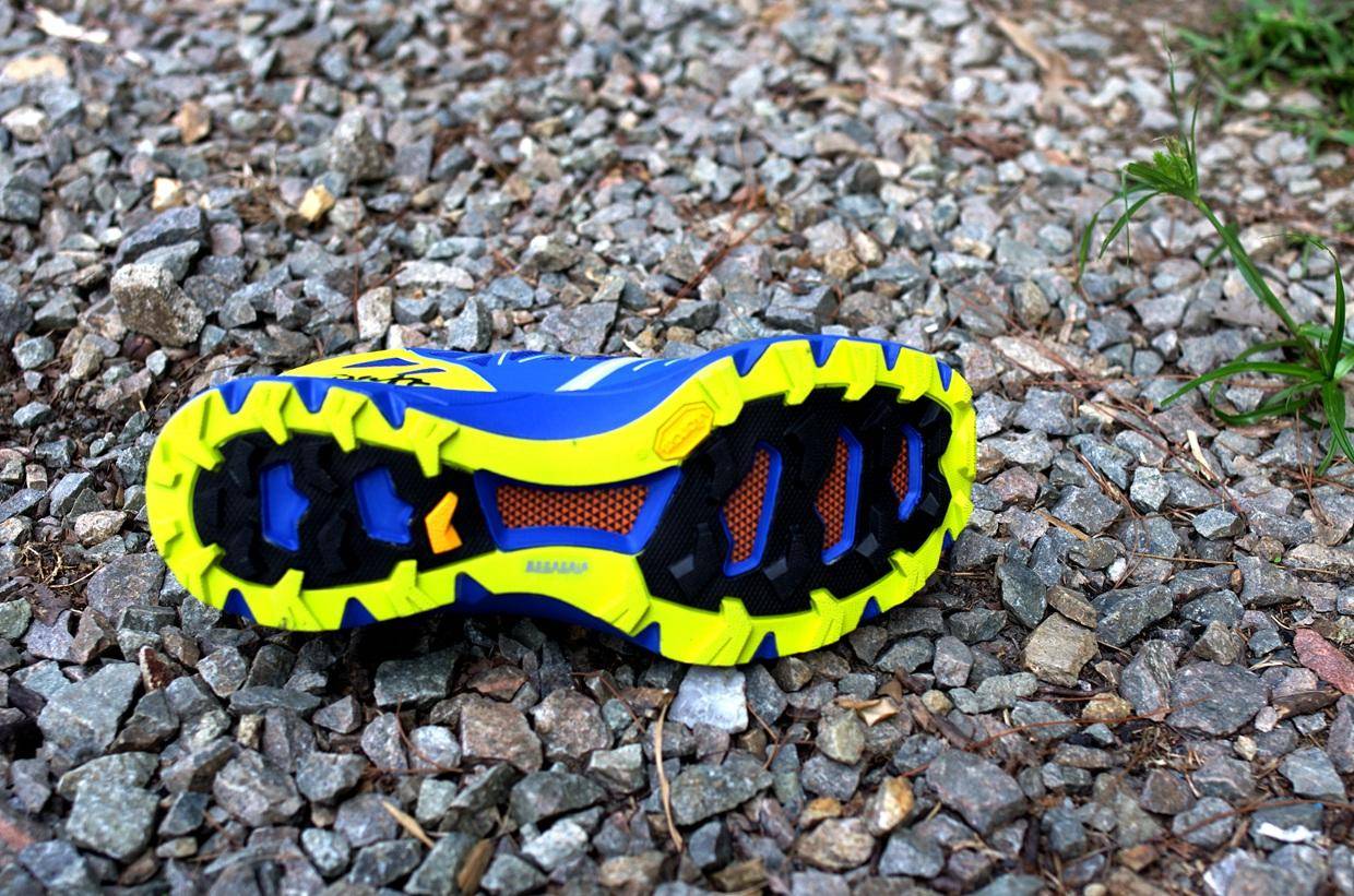 支撑稳定型的跑鞋推荐,反馈感强的实战鞋