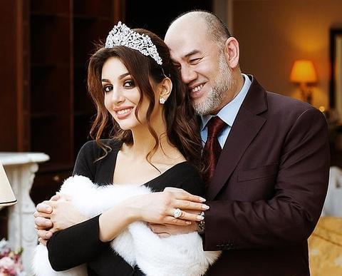 大马前国王与俄选美皇后结婚,俄选美皇后王室婚姻梦碎净身出户