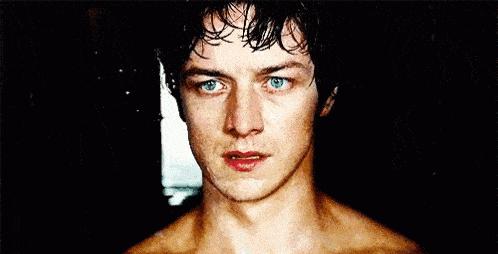 二十秒内喷完改善油性皮肤,头发一秒变蓬松喷雾