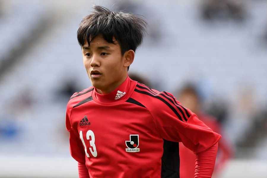 他被誉为足球天才,梅西作为偶像20年如一日的强大